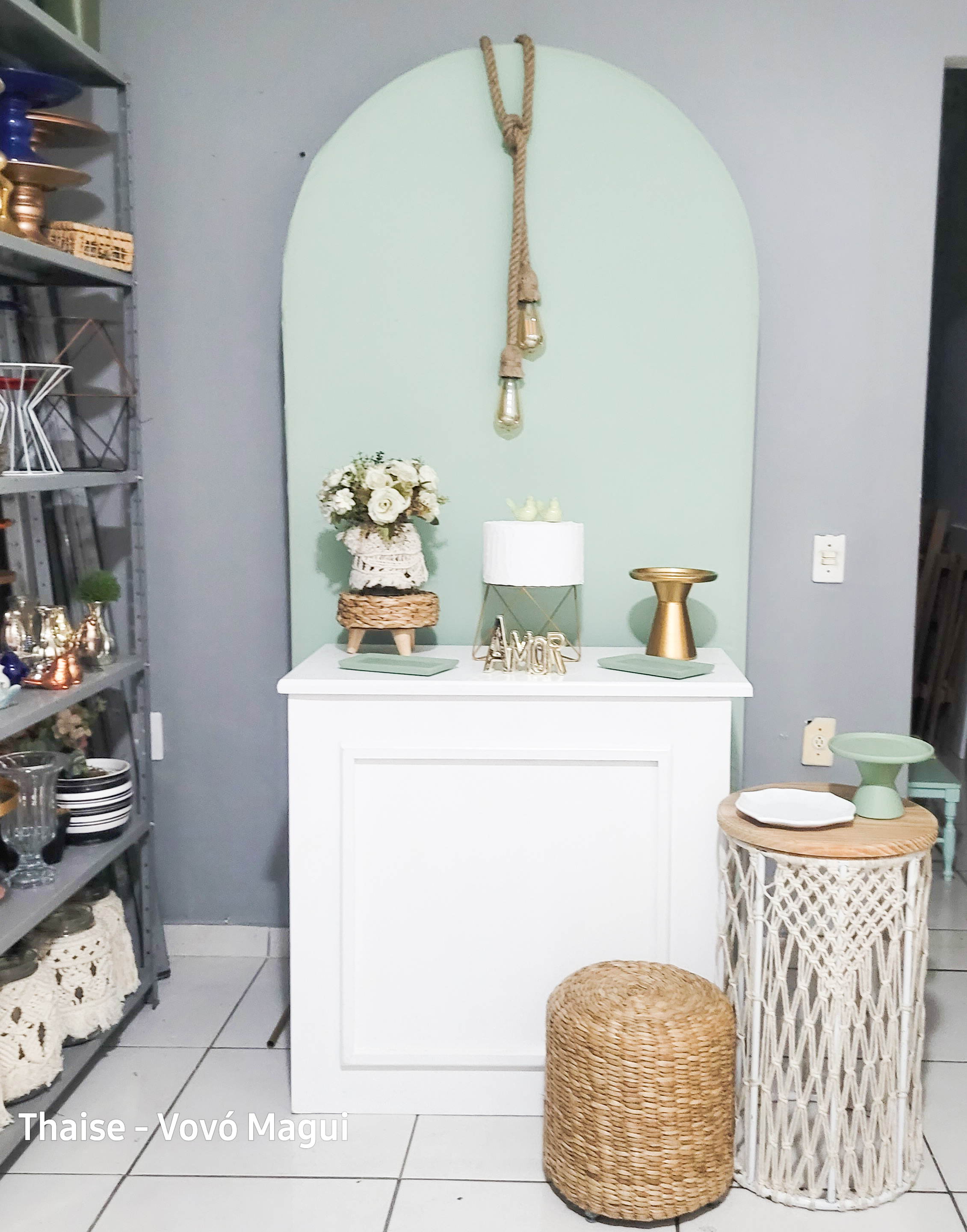 Imagem Balcão Branco  com Verde